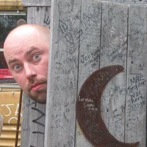 Meet your Posher, Dustin